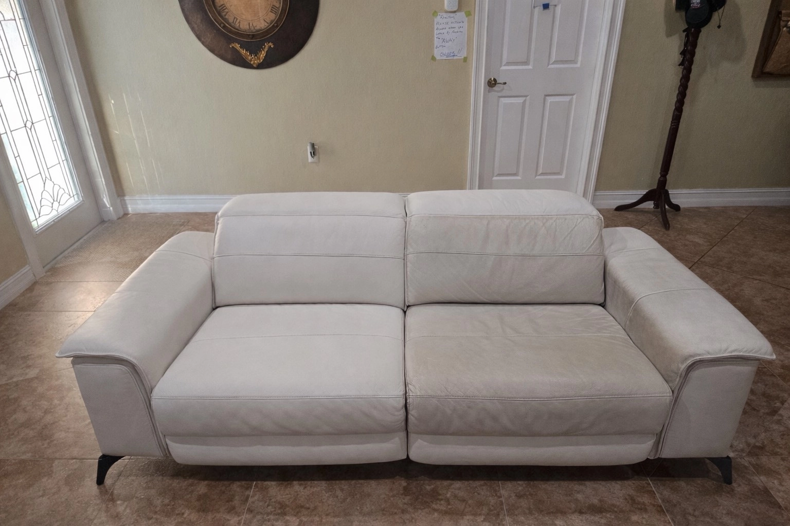 Professional leather cleaning portfolio image 3